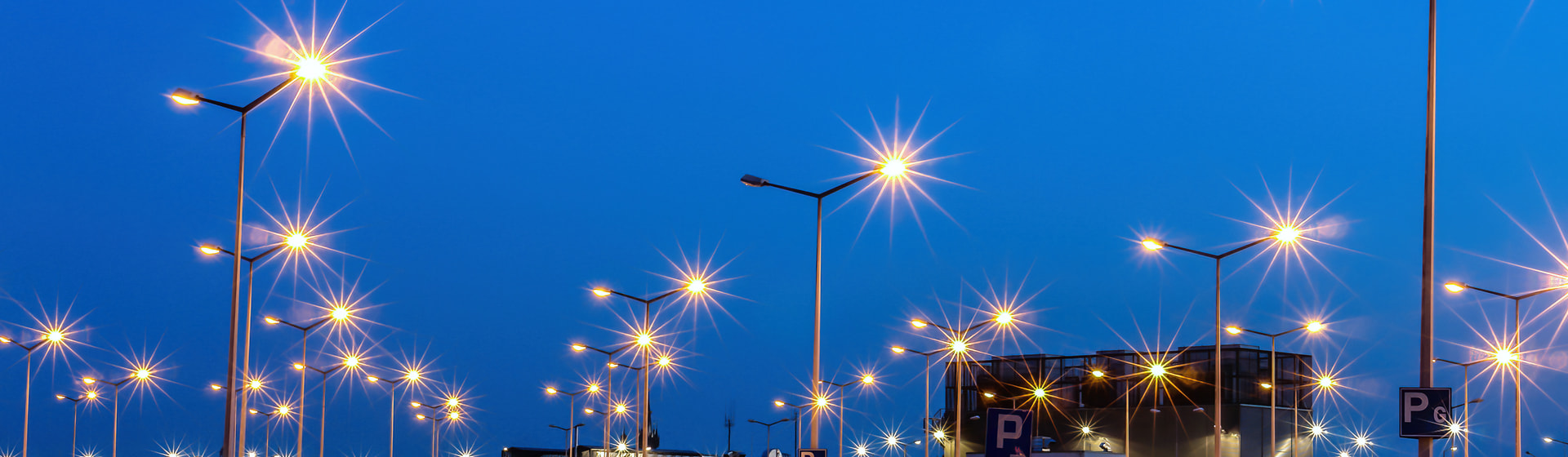 Lighting Manufacturers Top Industrial & Commercial Lights